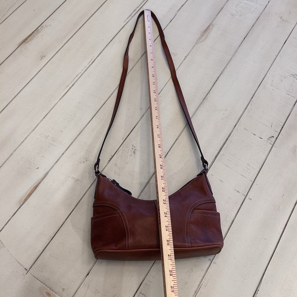 Fossil Leather Purse - Picture 2 of 13